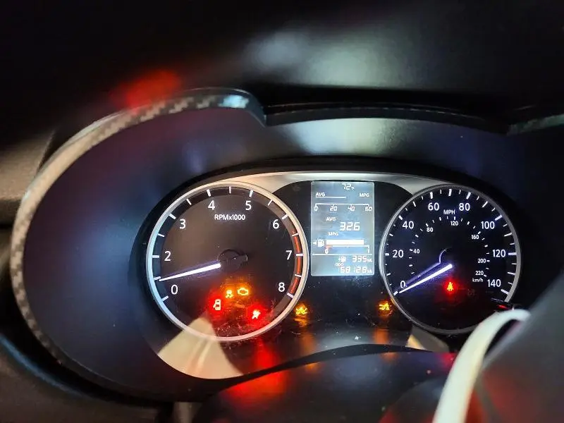 2021 NISSAN VERSA S  