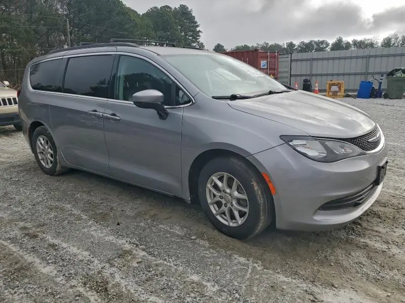 2020 CHRYSLER VOYAGER LXI  