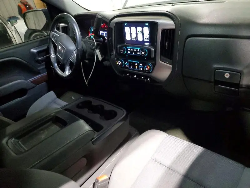 2017 GMC SIERRA K1500 SLE  