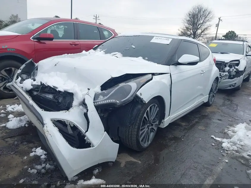 2016 HYUNDAI VELOSTER TURBO