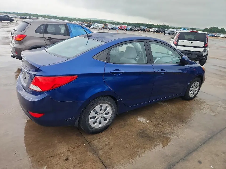 2015 HYUNDAI ACCENT GLS  