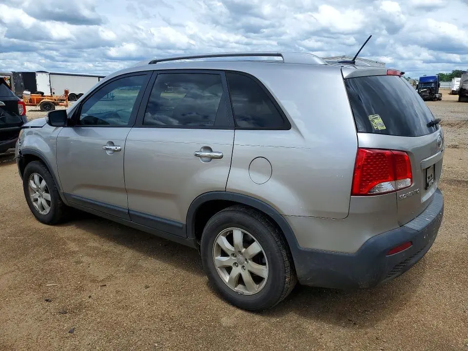 2013 KIA SORENTO LX  