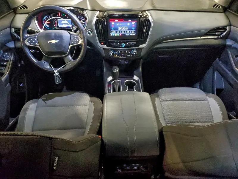 2020 CHEVROLET TRAVERSE LT  