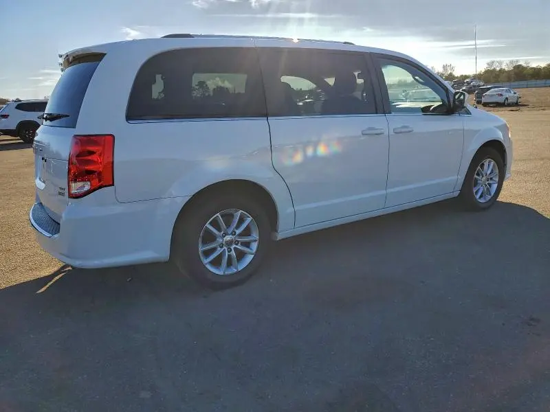 2018 DODGE GRAND CARAVAN SXT  