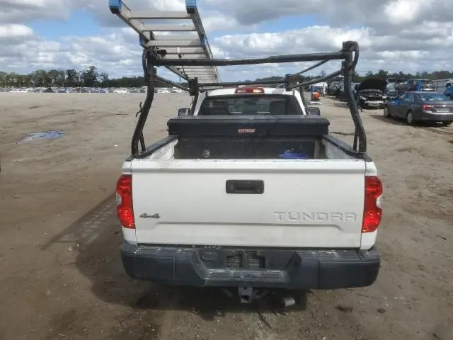 2018 TOYOTA TUNDRA SR  