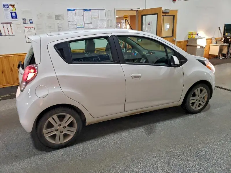 2015 CHEVROLET SPARK 1LT  