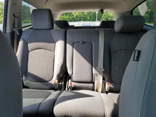 2017 CHEVROLET TRAVERSE LS  