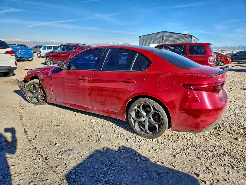 2017 ALFA ROMEO GIULIA TI Q4  