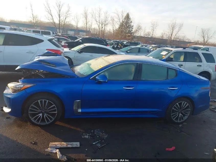 2018 KIA STINGER PREMIUM