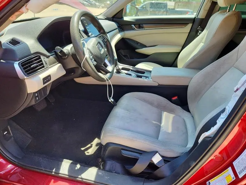 2019 HONDA ACCORD LX  