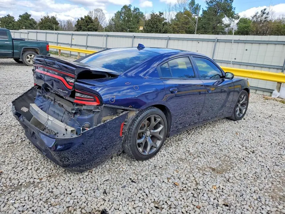 2015 DODGE CHARGER SXT  