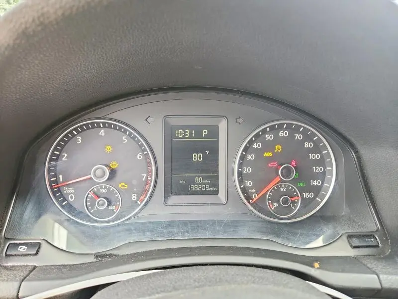 2010 VOLKSWAGEN JETTA SE  