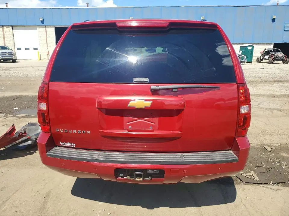 2013 CHEVROLET SUBURBAN K1500 LT  