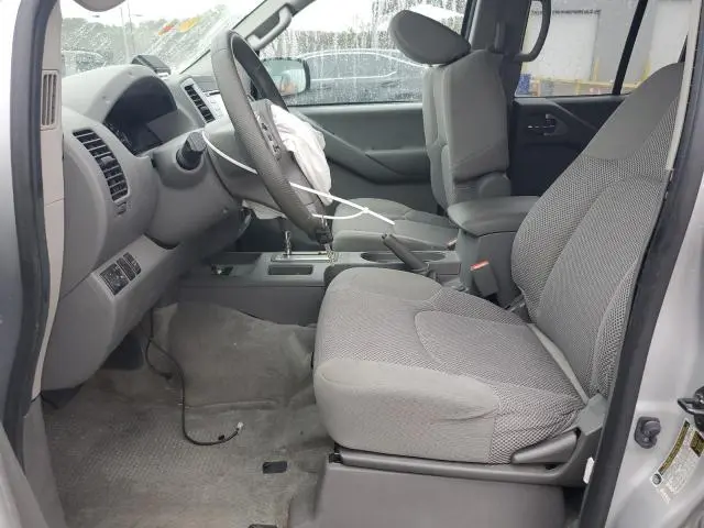 2013 NISSAN FRONTIER S  