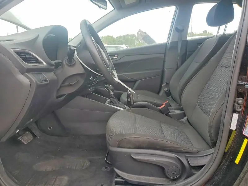 2022 HYUNDAI ACCENT SE  