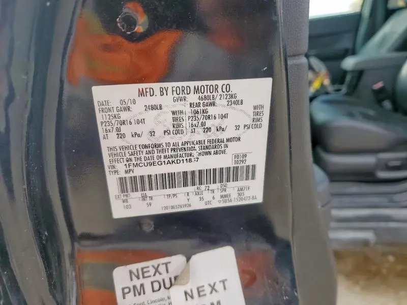 2010 FORD ESCAPE LIMITED  