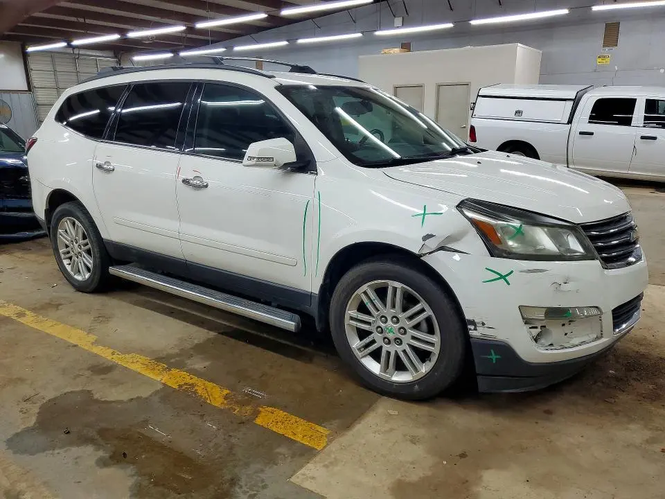 2015 CHEVROLET TRAVERSE LT  