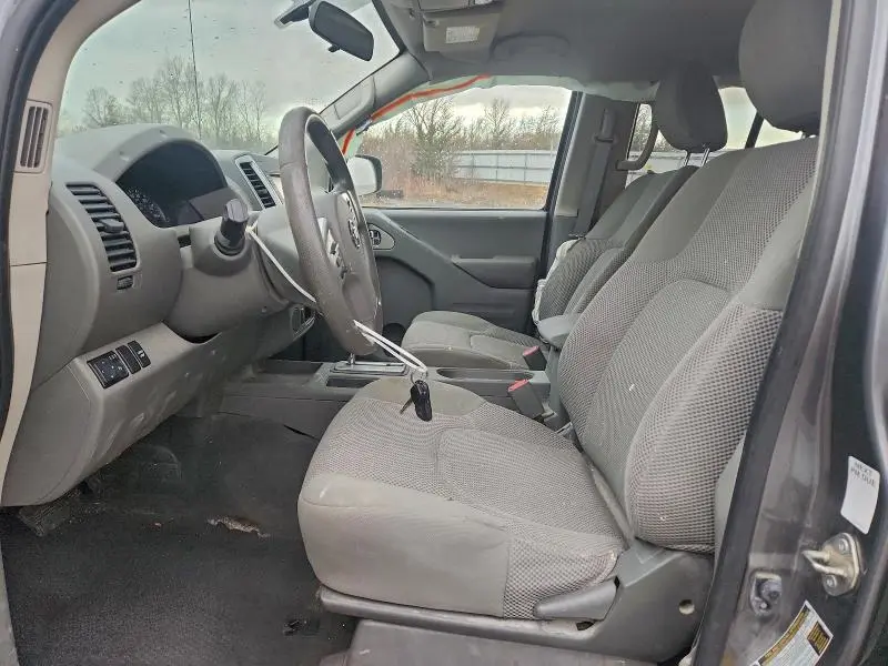 2019 NISSAN FRONTIER S  