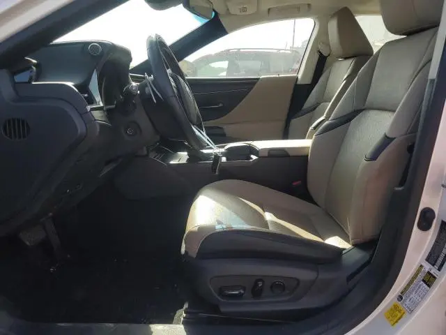 2021 LEXUS ES 300H  