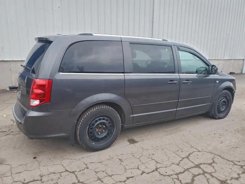 2014 DODGE GRAND CARAVAN SE  