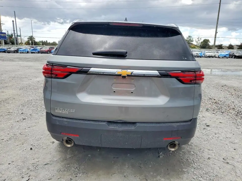 2023 CHEVROLET TRAVERSE LS  