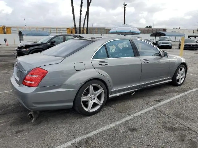 2011 MERCEDES-BENZ S 550  