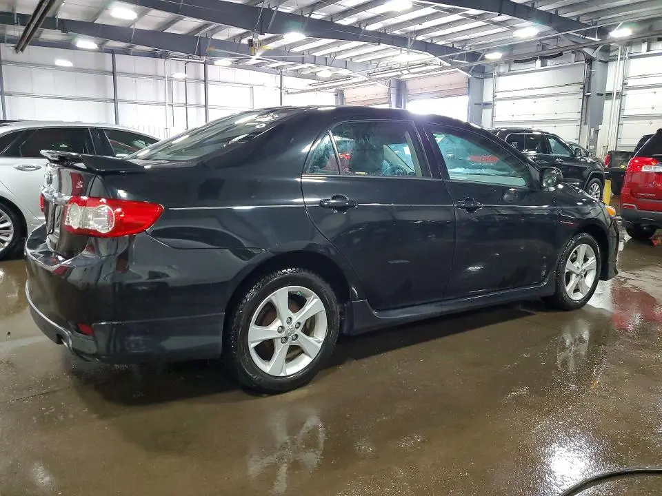 2011 TOYOTA COROLLA S  