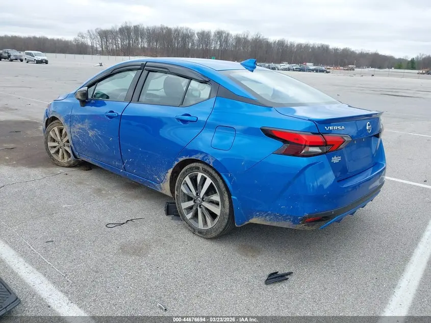 2021 NISSAN VERSA SR XTRONIC CVT