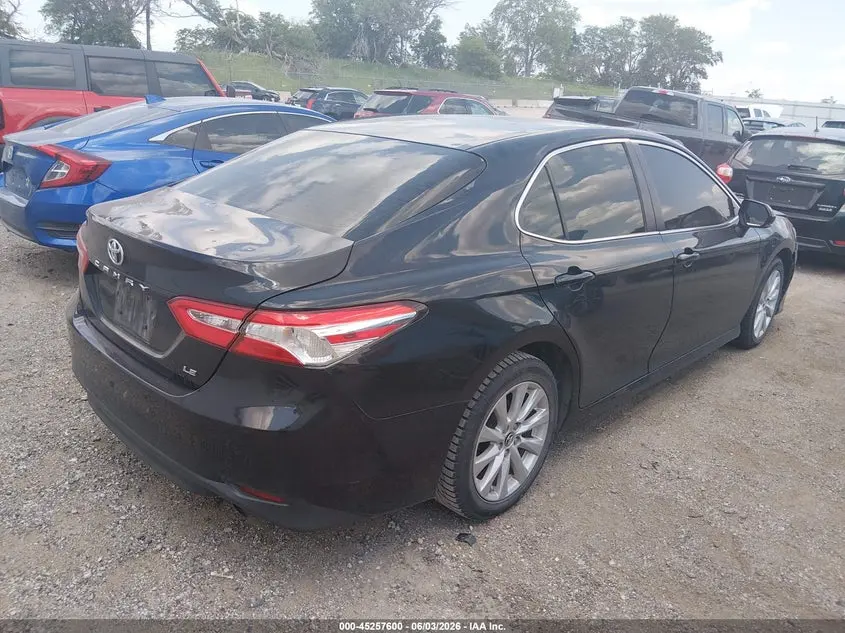 2018 TOYOTA CAMRY LE