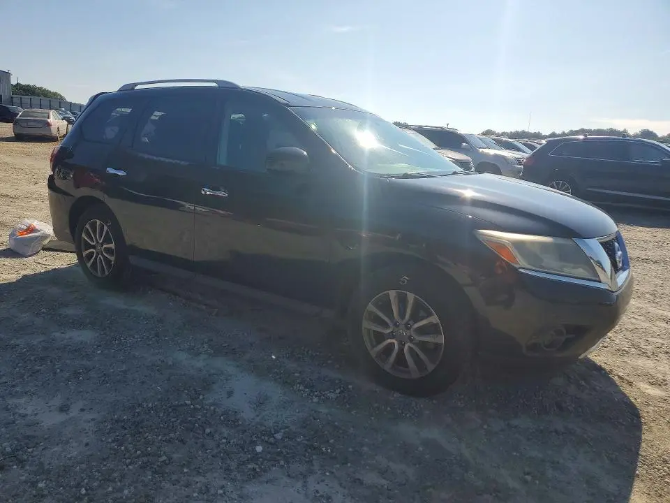 2016 NISSAN PATHFINDER S  