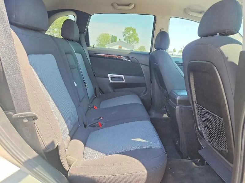 2013 CHEVROLET CAPTIVA LS  
