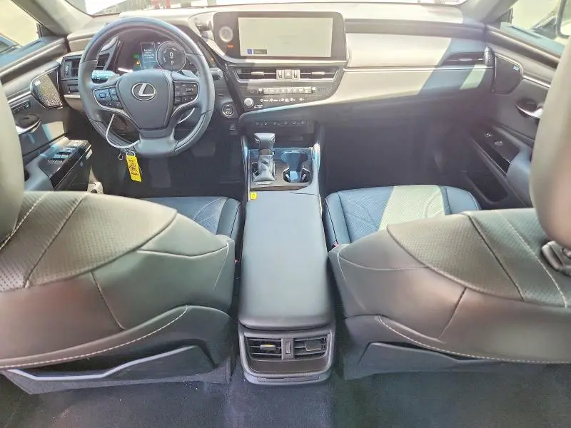 2023 LEXUS ES 300H ULTRA LUXURY  