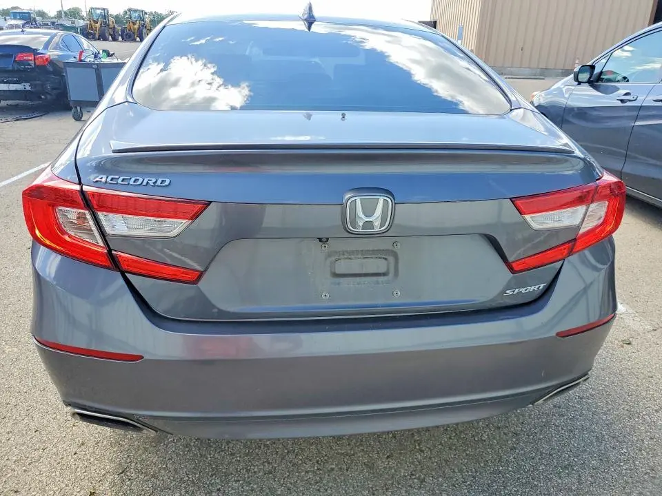 2018 HONDA ACCORD SPORT  
