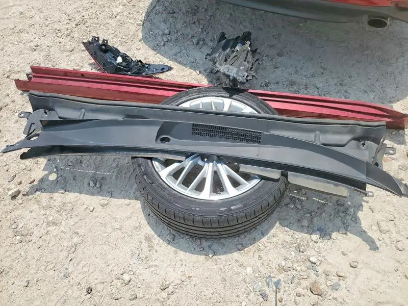 2018 TOYOTA CAMRY XLE V6  