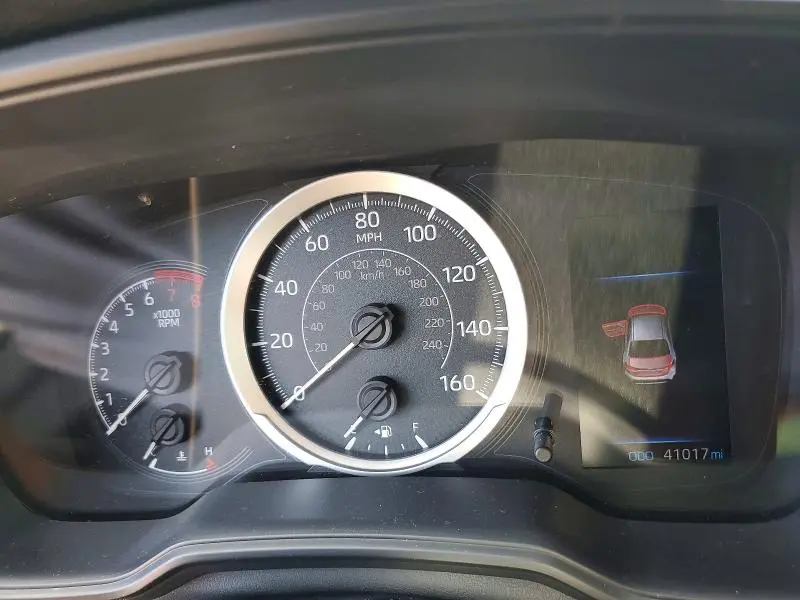2022 TOYOTA COROLLA LE  