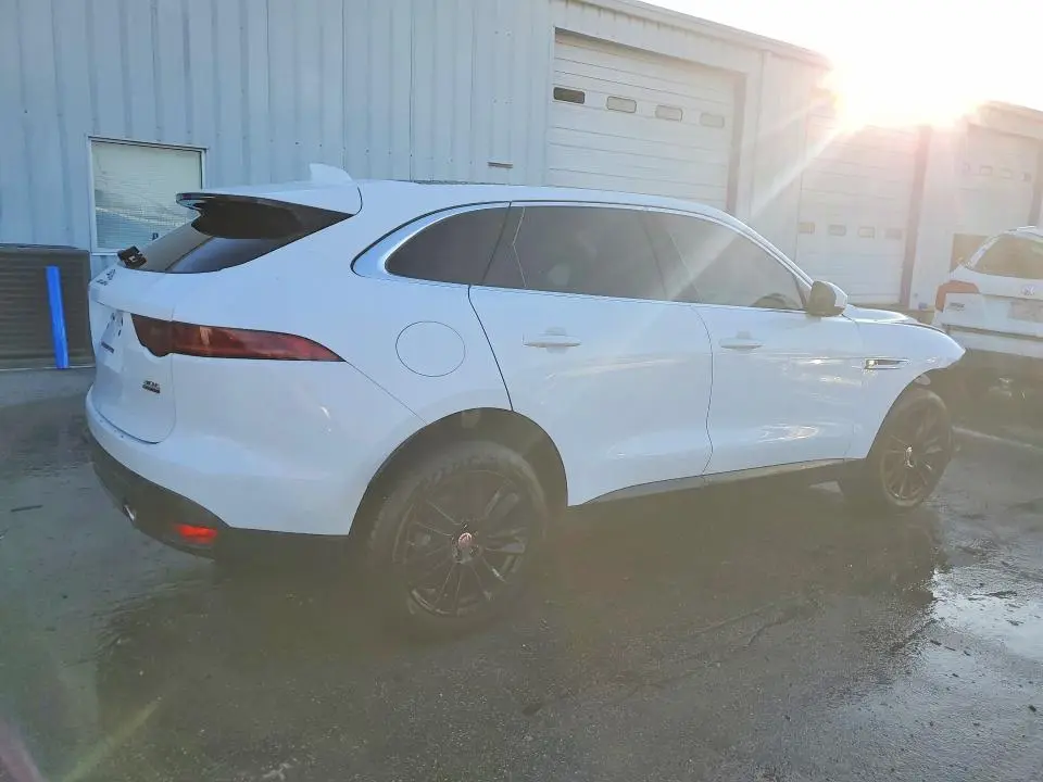 2019 JAGUAR F-PACE PRESTIGE  