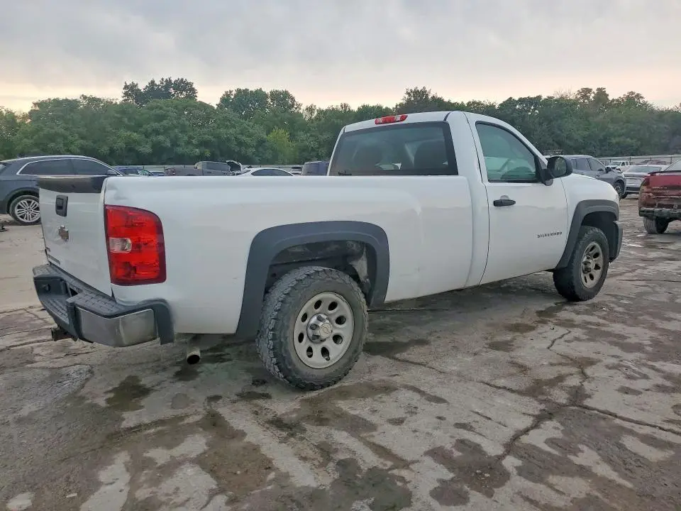 2011 CHEVROLET SILVERADO C1500  