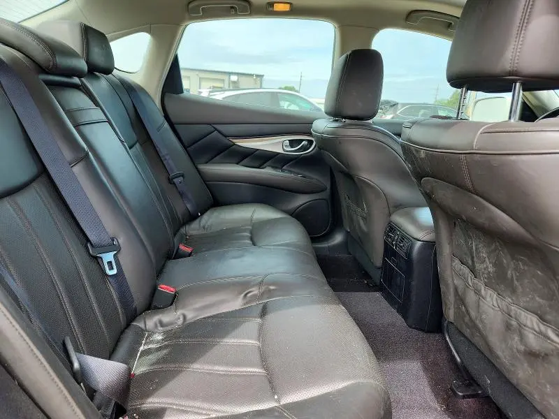 2013 INFINITI M37 X  