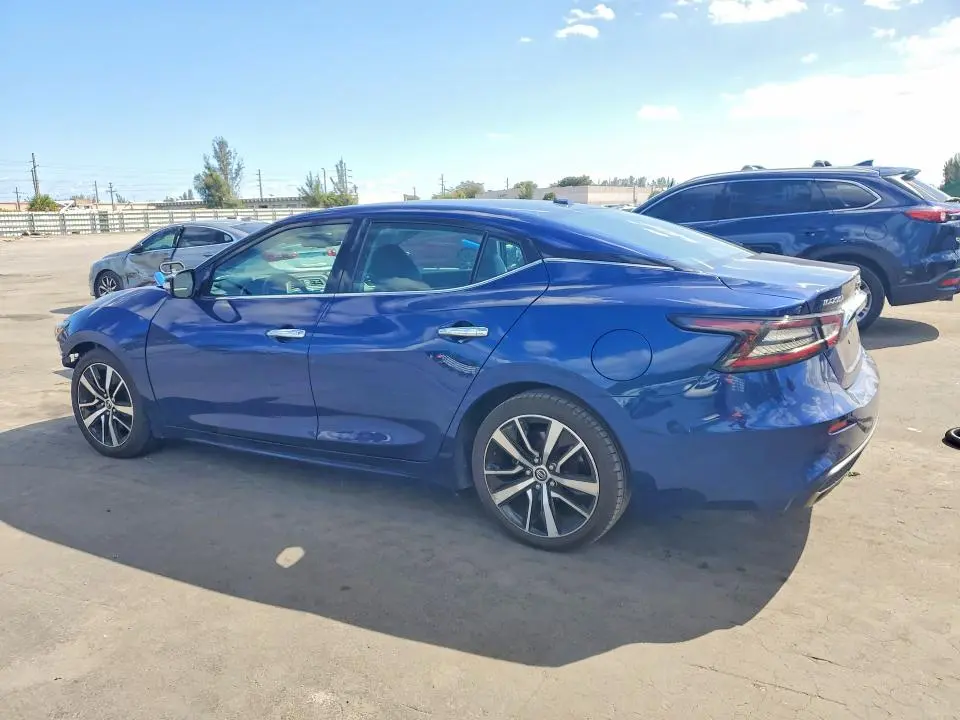 2021 NISSAN MAXIMA SV  