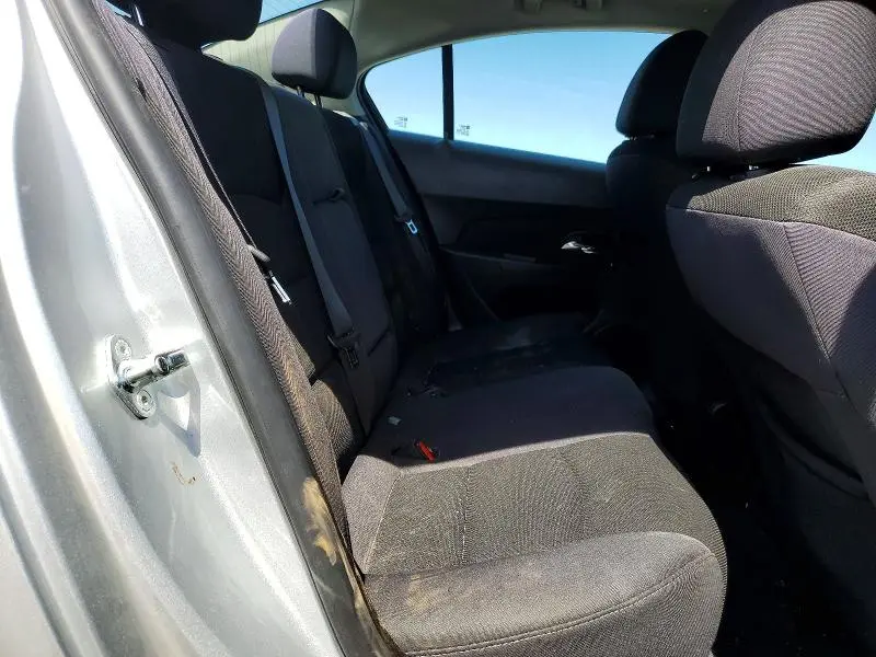 2015 CHEVROLET CRUZE LT  
