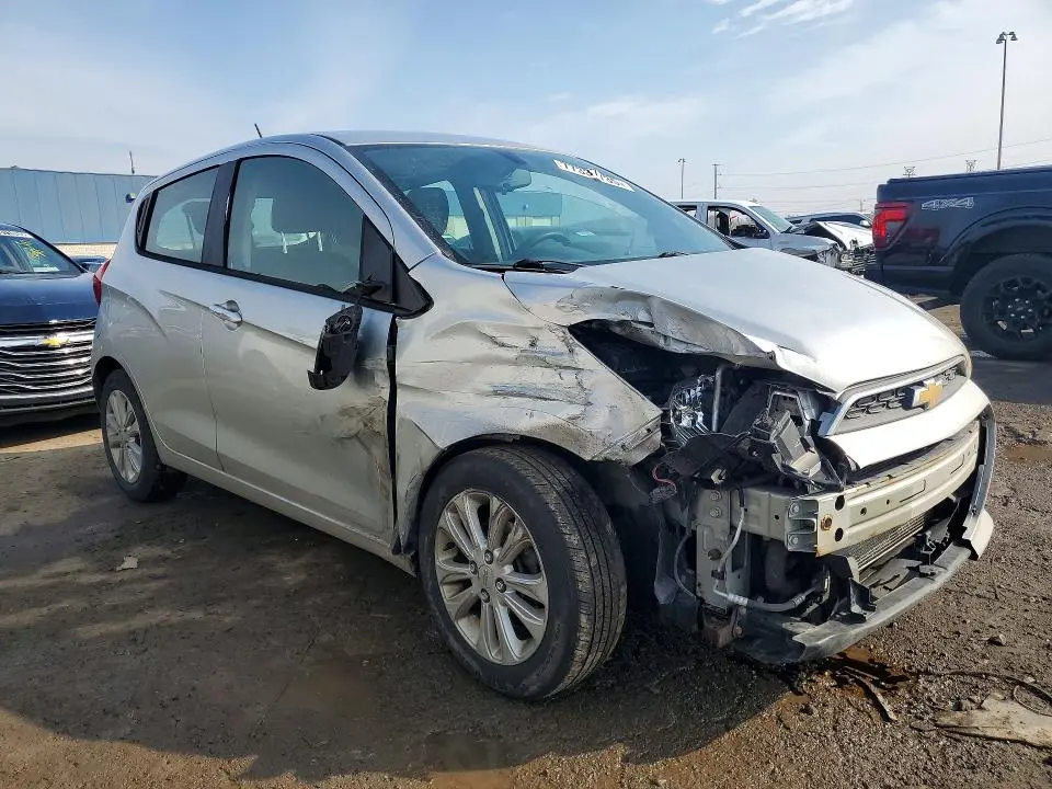 2016 CHEVROLET SPARK 1LT  