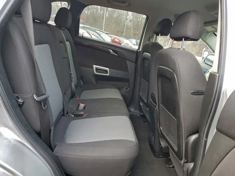 2014 CHEVROLET CAPTIVA LS  