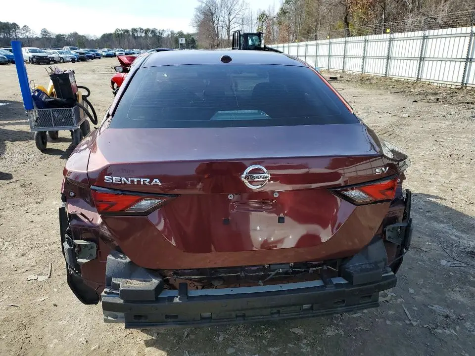 2021 NISSAN SENTRA SV  