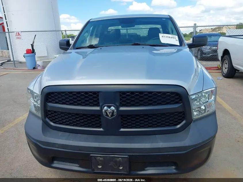 2018 RAM 1500 TRADESMAN  4X2 5'7 BOX
