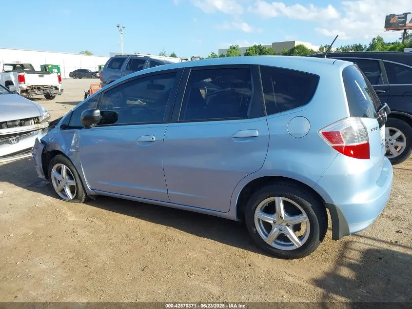 2010 HONDA FIT  