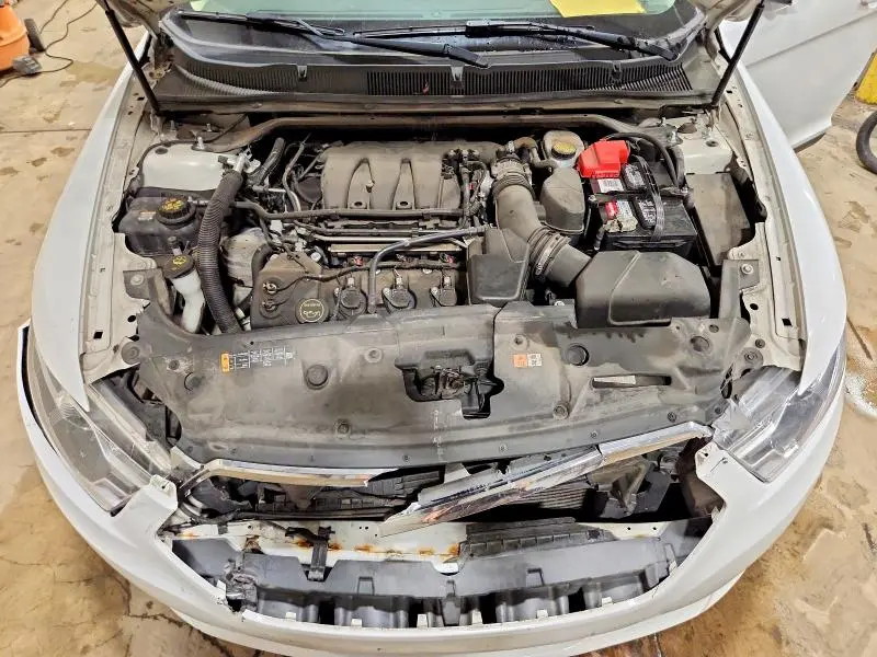 2018 FORD TAURUS SEL  