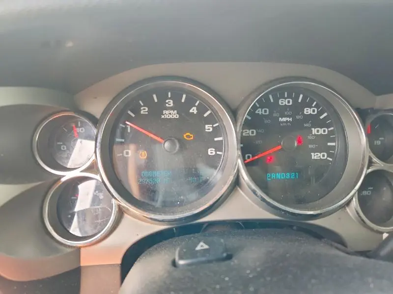 2010 CHEVROLET SILVERADO C1500 LT  