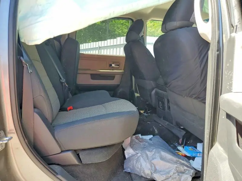 2012 DODGE RAM 1500 SLT  