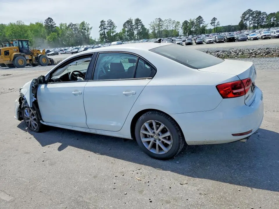 2015 VOLKSWAGEN JETTA SE  