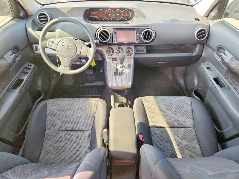 2015 SCION XB BASE  